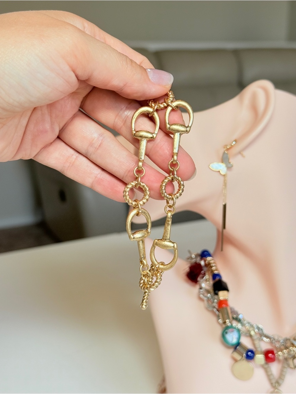 Gold Link Charm Bracelet - Women Jewelry - Picture 8 of 8